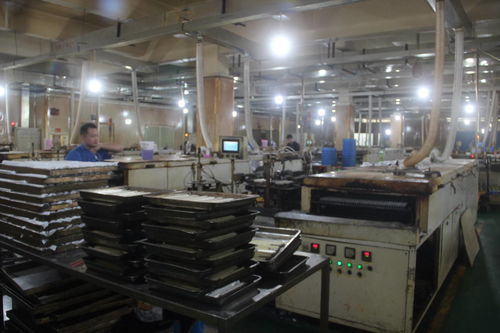 全球第一 led生產(chǎn)企業(yè)在湖北隨州為何無(wú)法生存